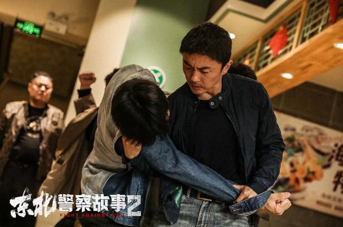 不改初志真英雄，轻刀快马见真章