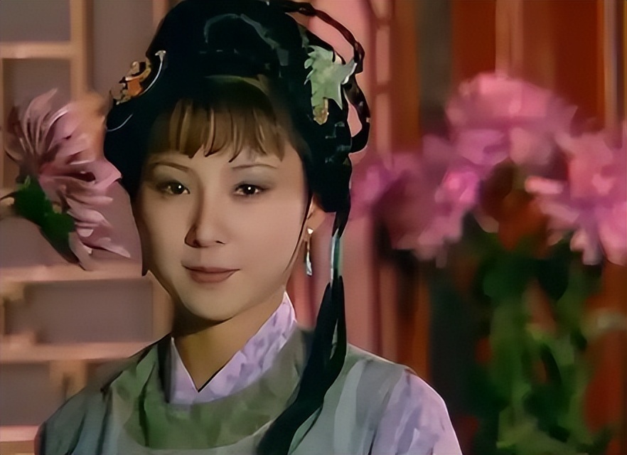 晴雯究竟有多美——《红楼梦》的美艳留白艺术 晴雯究竟有多美——《红楼梦》的美艳留白艺术