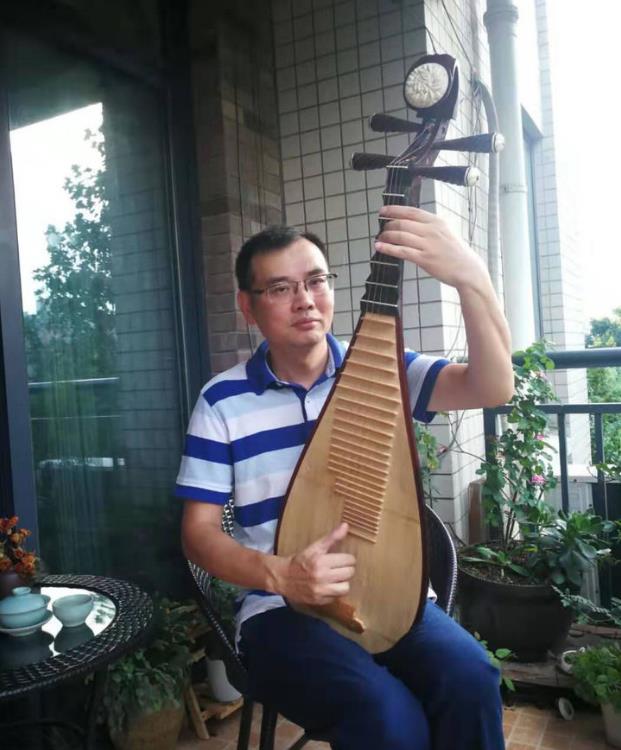 琵琶师者三代情