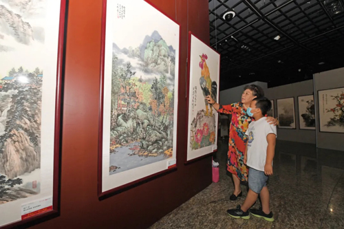 光明融媒体书画大展专场展览在中华世纪坛开幕