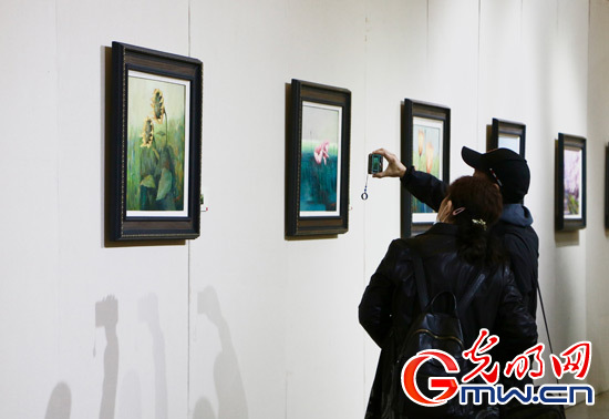 “万象有道 大美无极”中央美术学院教授吕中元美术作品展在京开幕