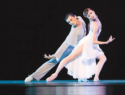 中国芭蕾舞向世界