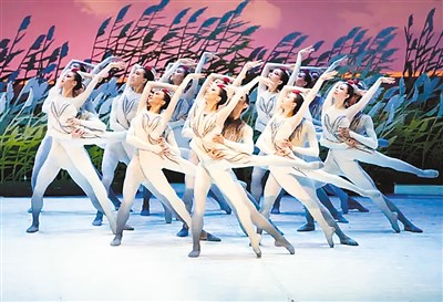 中国芭蕾舞向世界