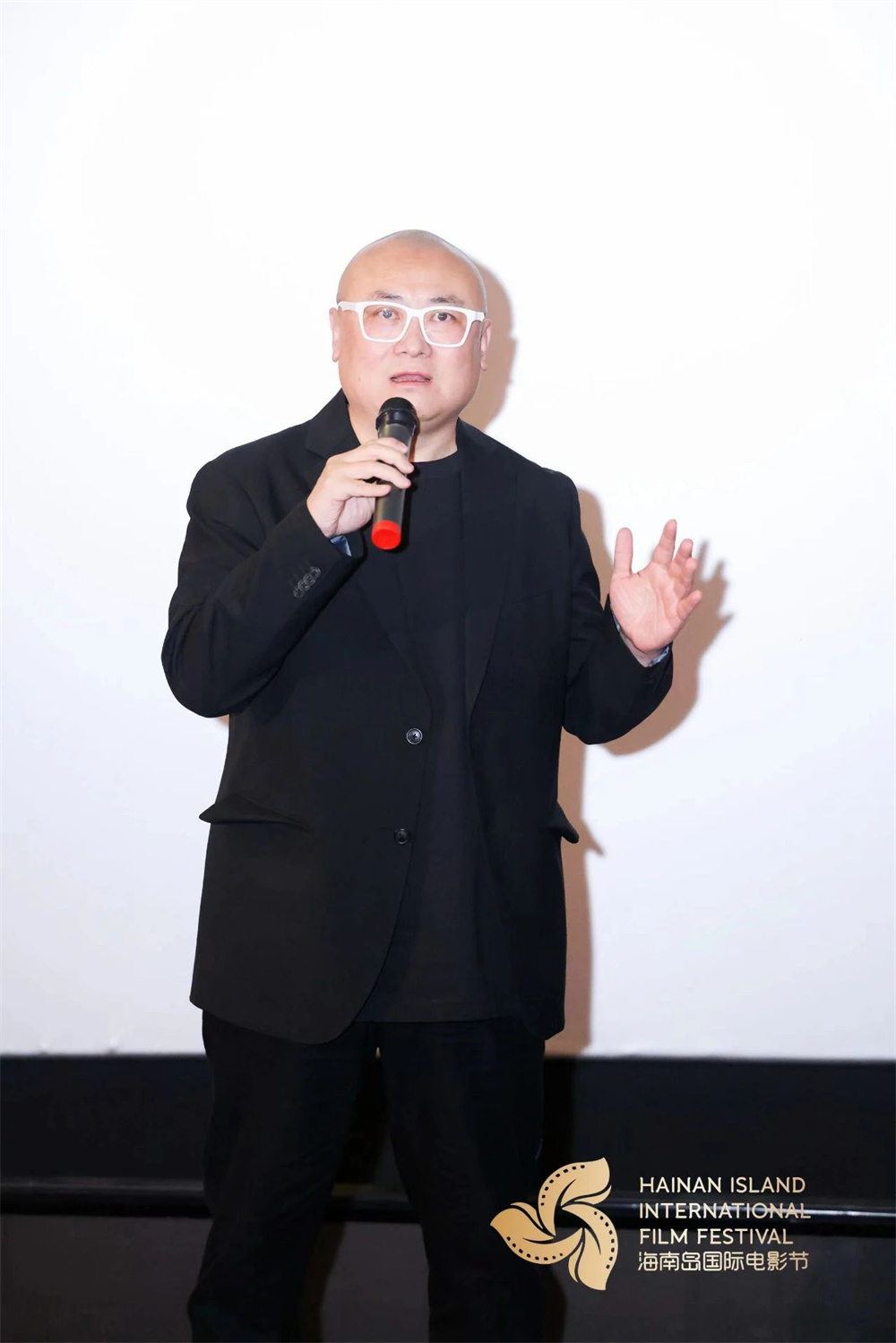 在海南，看见国产电影的现实关怀