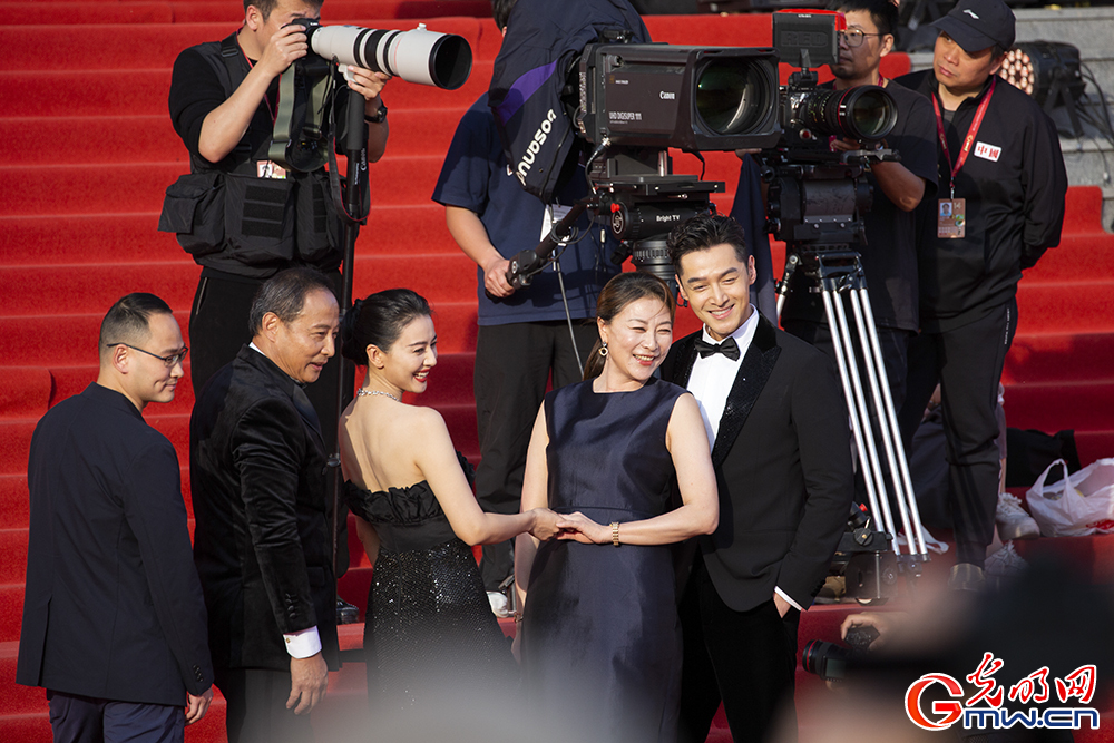 第十四届北京国际电影节开幕，众星亮相红毯