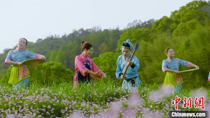 《一鸣惊人》“五一”特别节目用戏曲艺术展现“劳动美”