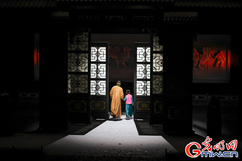 话剧《立秋》明星版在北京上演