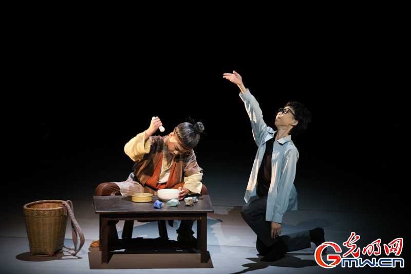 《只此青绿》少儿版在北京首演