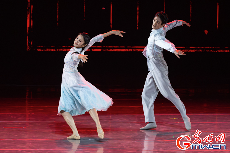 “艺苑撷英——2025年全国优秀青年艺术人才展演”舞蹈专场在京举行