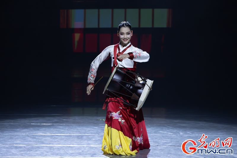 “艺苑撷英——2025年全国优秀青年艺术人才展演”舞蹈专场在京举行