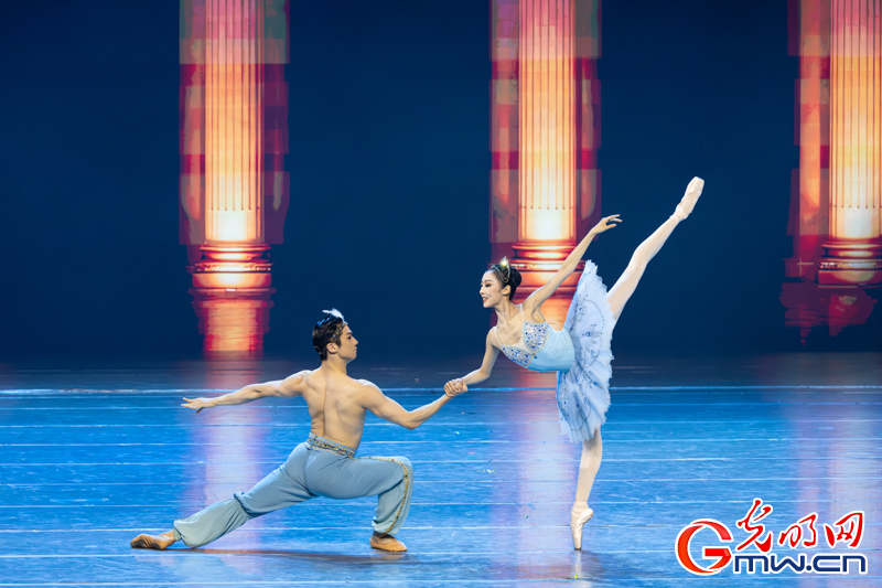 “艺苑撷英——2025年全国优秀青年艺术人才展演”舞蹈专场在京举行