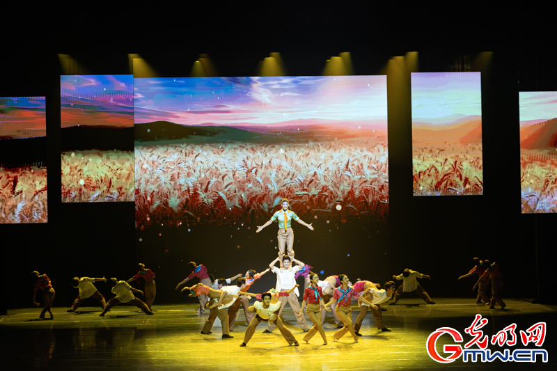 “艺苑撷英——2025年全国优秀青年艺术人才展演”舞蹈专场在京举行