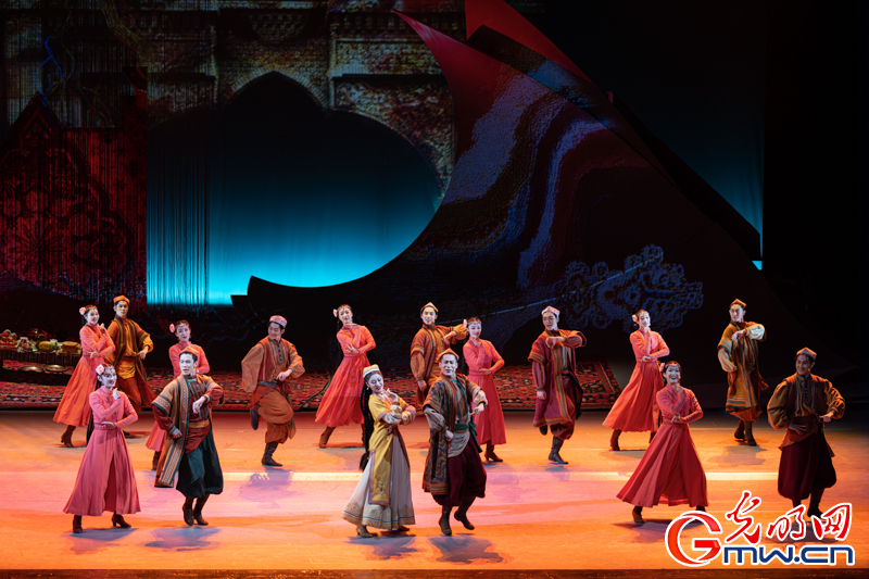 歌舞剧《草原之夜》在京首演