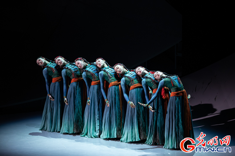 歌舞剧《草原之夜》在京首演