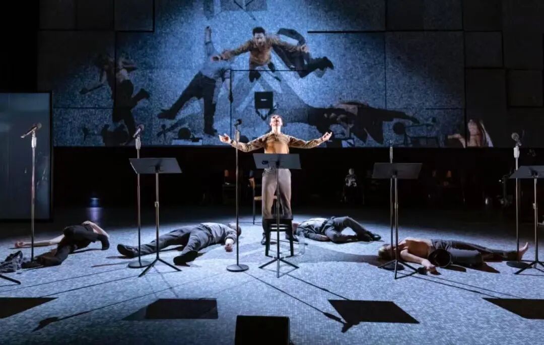 德国戏剧启示录:把“现实的硬度”托付给观众