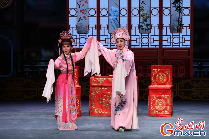 第二届中国戏曲稀有剧种优秀剧目展演第三场举行 第二届中国戏曲稀有剧种优秀剧目展演第三场举行