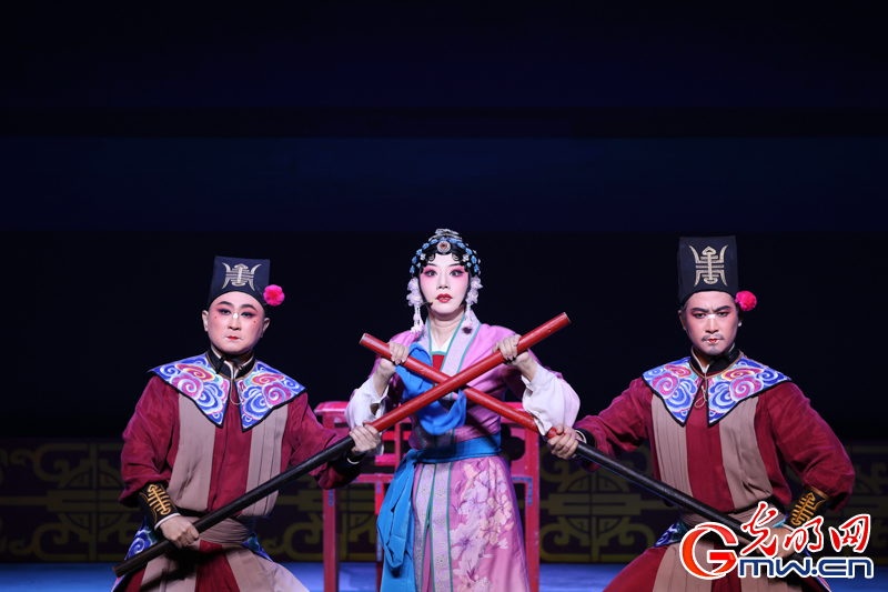 第二届中国戏曲稀有剧种优秀剧目展演第三场举行 第二届中国戏曲稀有剧种优秀剧目展演第三场举行