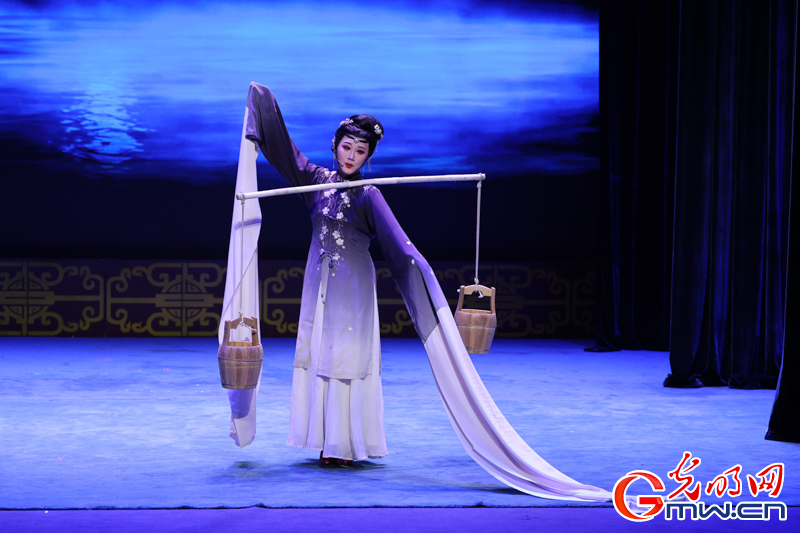 第二届中国戏曲稀有剧种优秀剧目展演第三场举行 第二届中国戏曲稀有剧种优秀剧目展演第三场举行