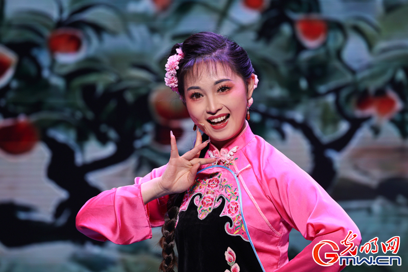 第二届中国戏曲稀有剧种优秀剧目展演第三场举行 第二届中国戏曲稀有剧种优秀剧目展演第三场举行