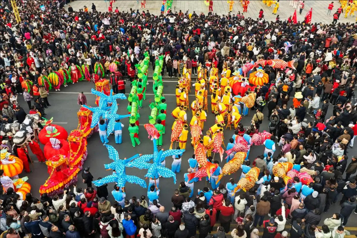 舞龙兴村:激活乡村审美的三重实践维度 舞龙兴村:激活乡村审美的三重实践维度