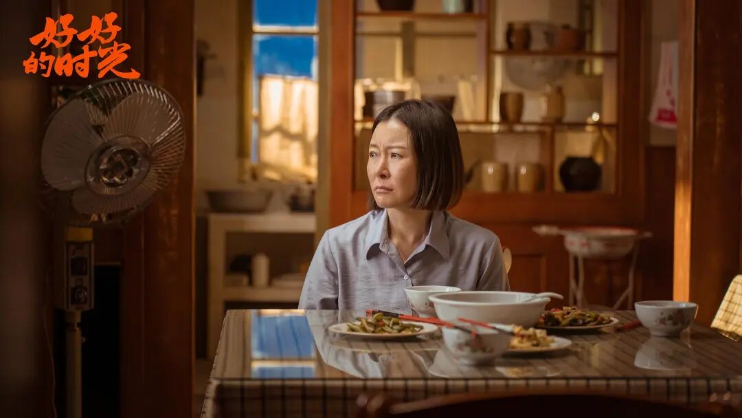 复古样板间的脆弱与空洞——年代剧背离的社会价值