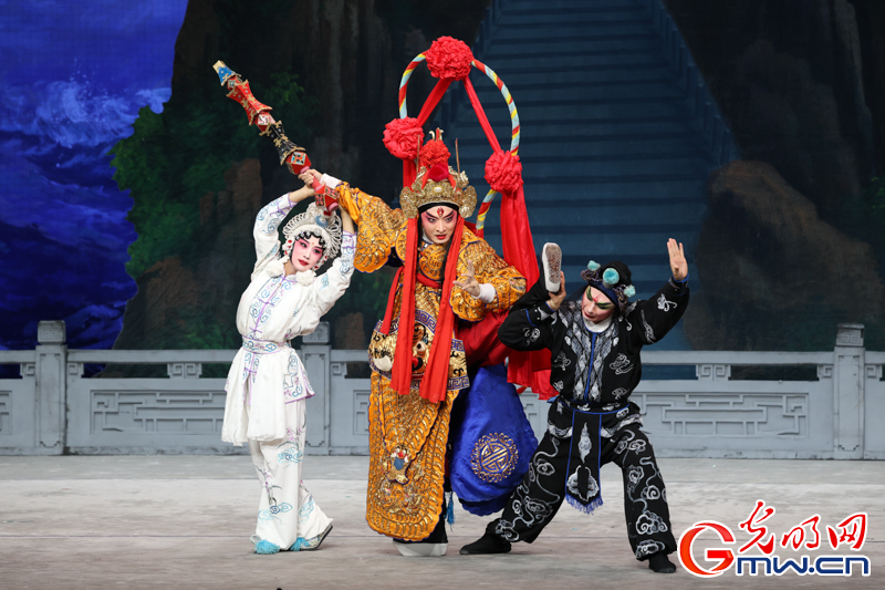 2026经典折子戏展演在京启幕 81部作品集中亮相 2026经典折子戏展演在京启幕 81部作品集中亮相