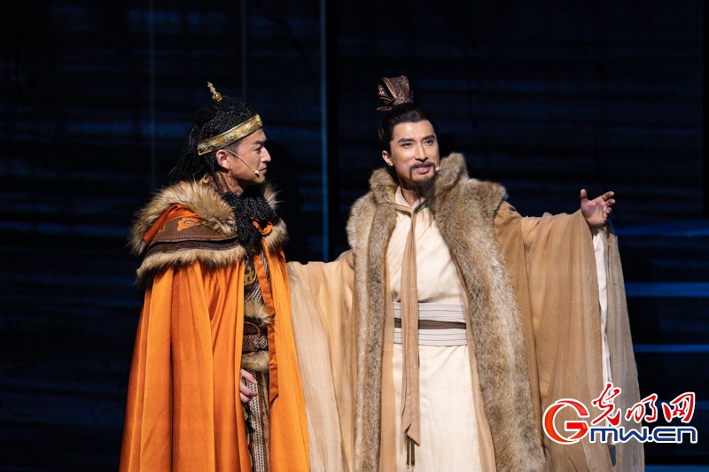 音乐剧《南孔》在京上演,演绎孔氏南宗传奇 音乐剧《南孔》在京上演,演绎孔氏南宗传奇