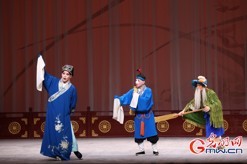 昆曲《玉簪记》亮相北京长安大戏院 昆曲《玉簪记》亮相北京长安大戏院